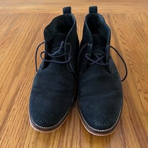 Banana Republic Suede Chukka Shoes